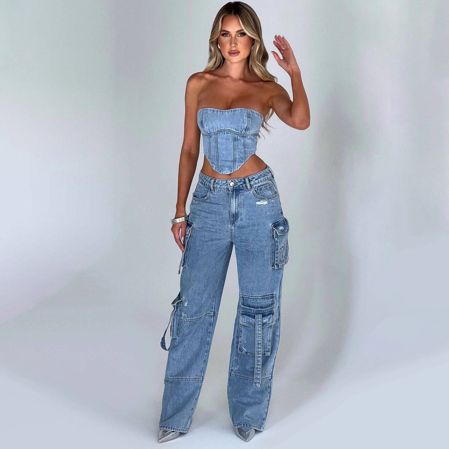 Sarah – Pantalon en denim taille basse avec coutures décoratives