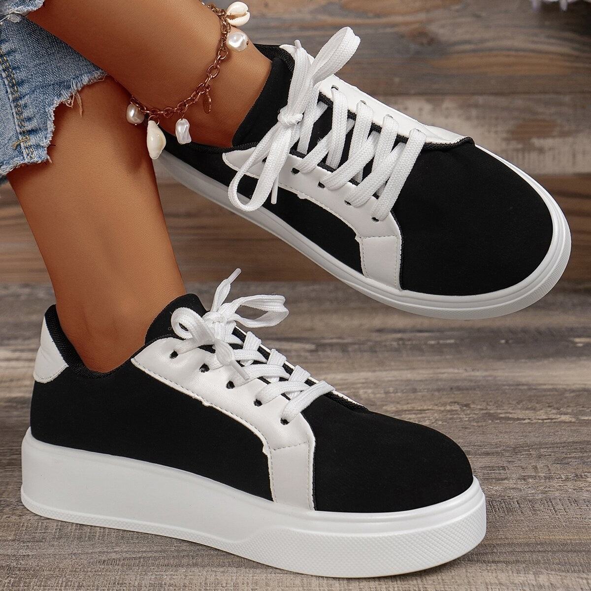 Gabrielle – Baskets Rétro Femme avec Lacets