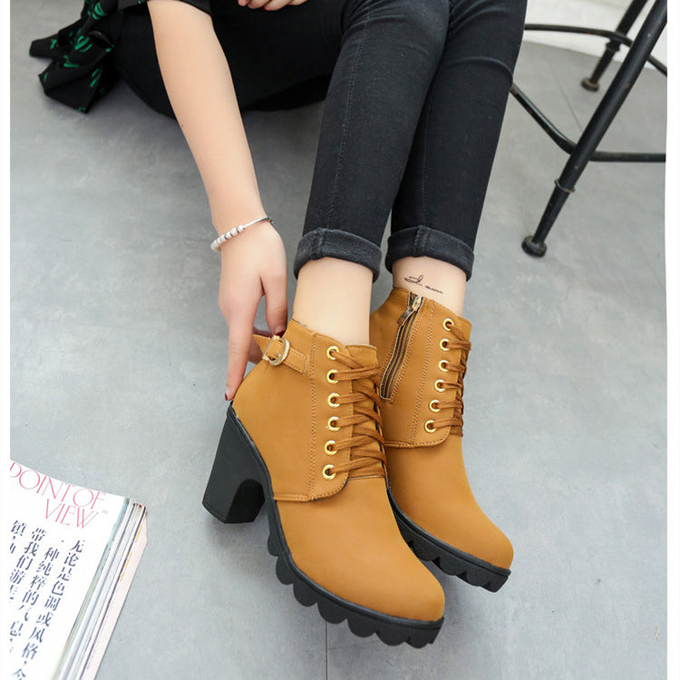 Heather – Bottines à Talons Bloc avec Boucle