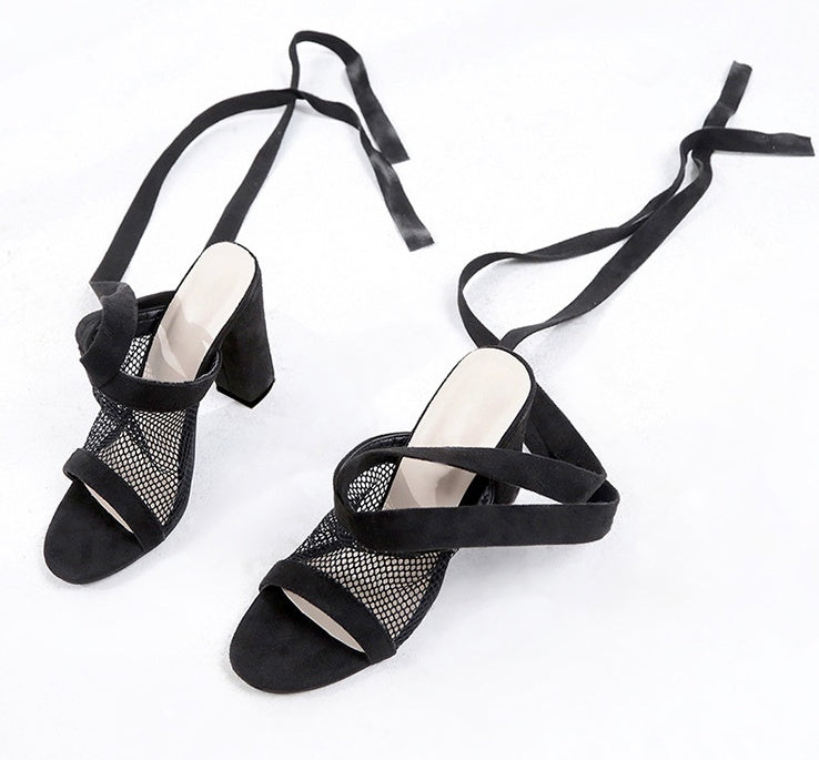 Natalie – Sandales à talons croisés en suédine