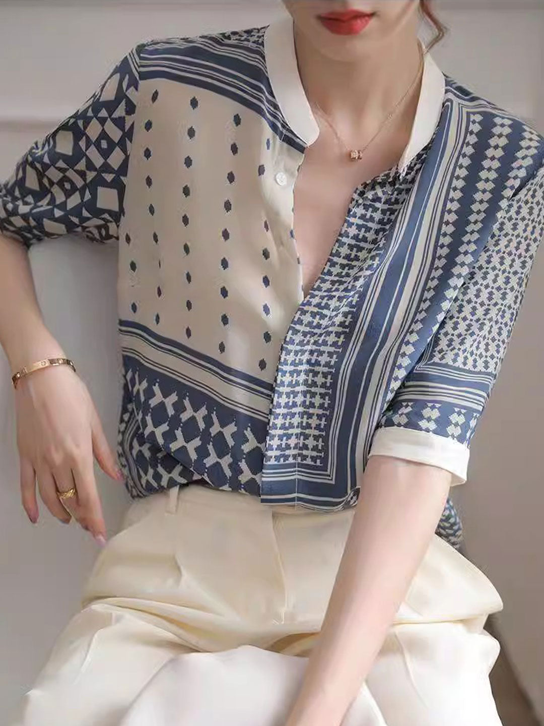 Sarah – Chemise Rayée Rétro à Carreaux