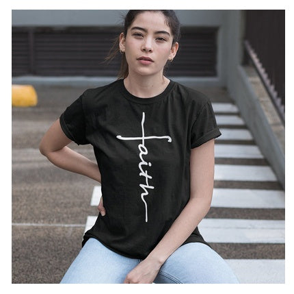 Alison – T-shirt en coton avec motif croix pour femmes