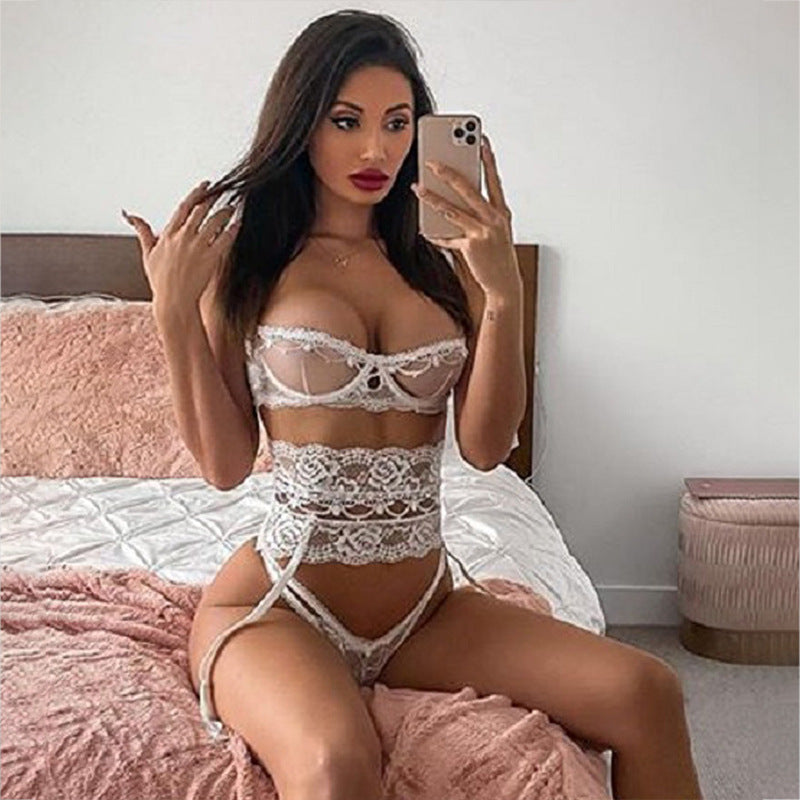 Amy – Ensemble de Soutien-Gorge en Dentelle Transparente