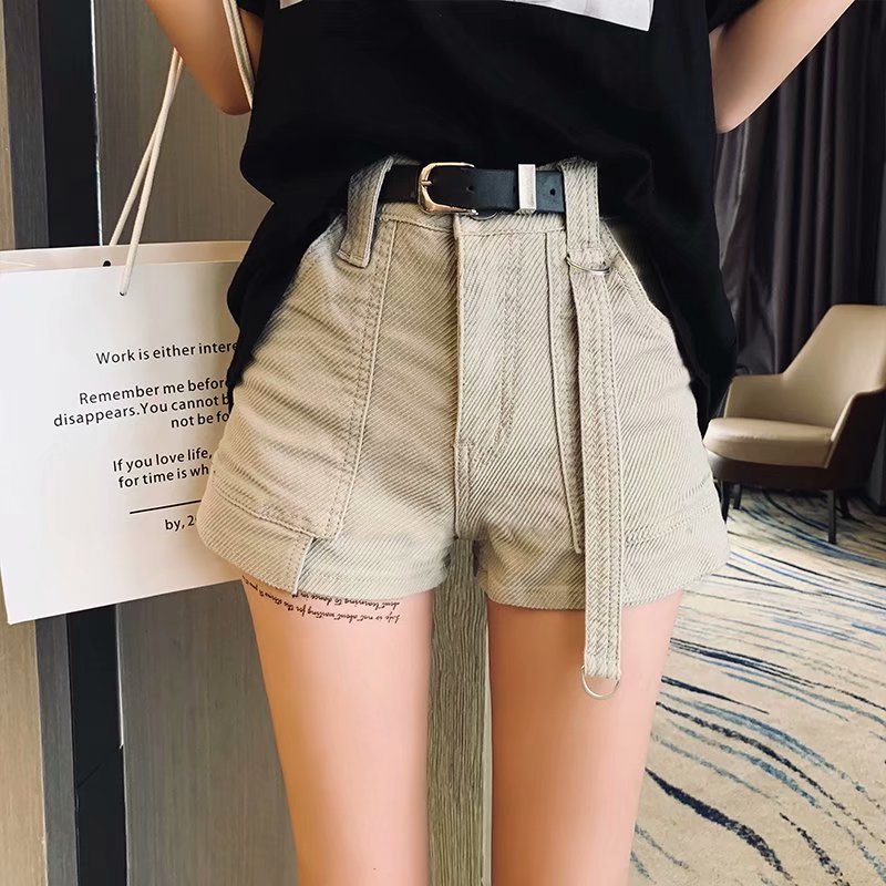 Michelle – Shorts en denim pour dames avec jambes larges
