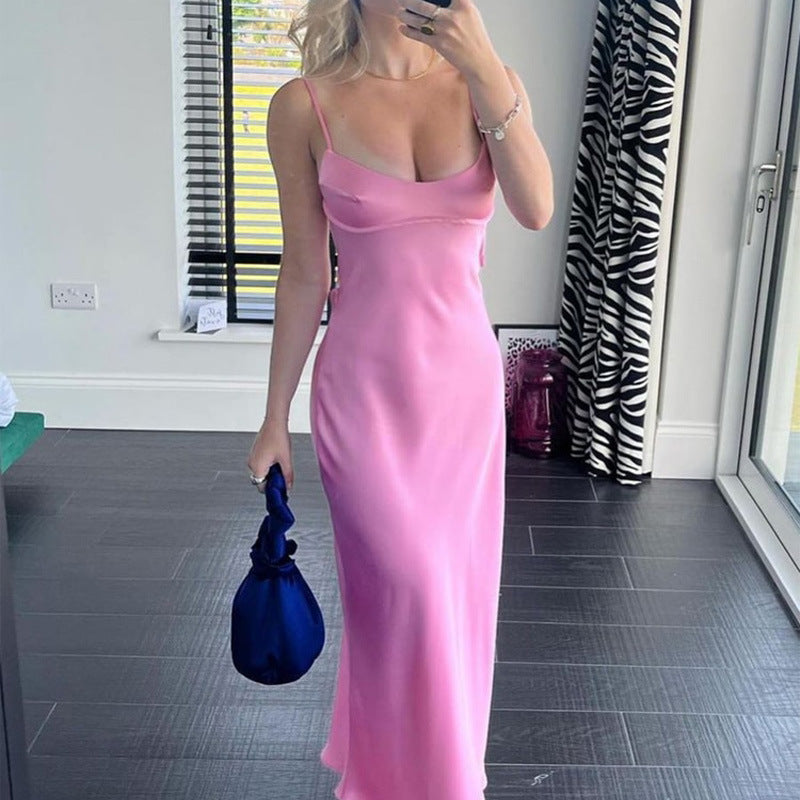 Lydia – Élégante Robe Longue en Satin avec Fines Bretelles pour Femme
