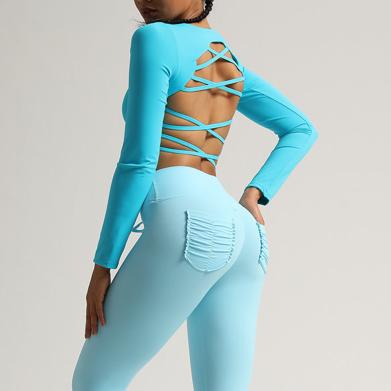Mandy – Haut de Yoga Sportif avec Découpes pour Femme