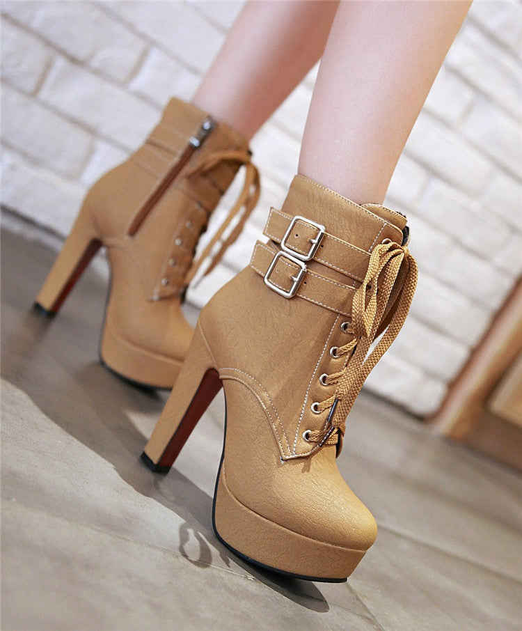 Esme – Bottes à talons hauts avec plateforme