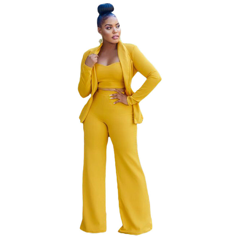 Leah – Ensemble trois pièces veste, gilet et pantalon ample pour femme