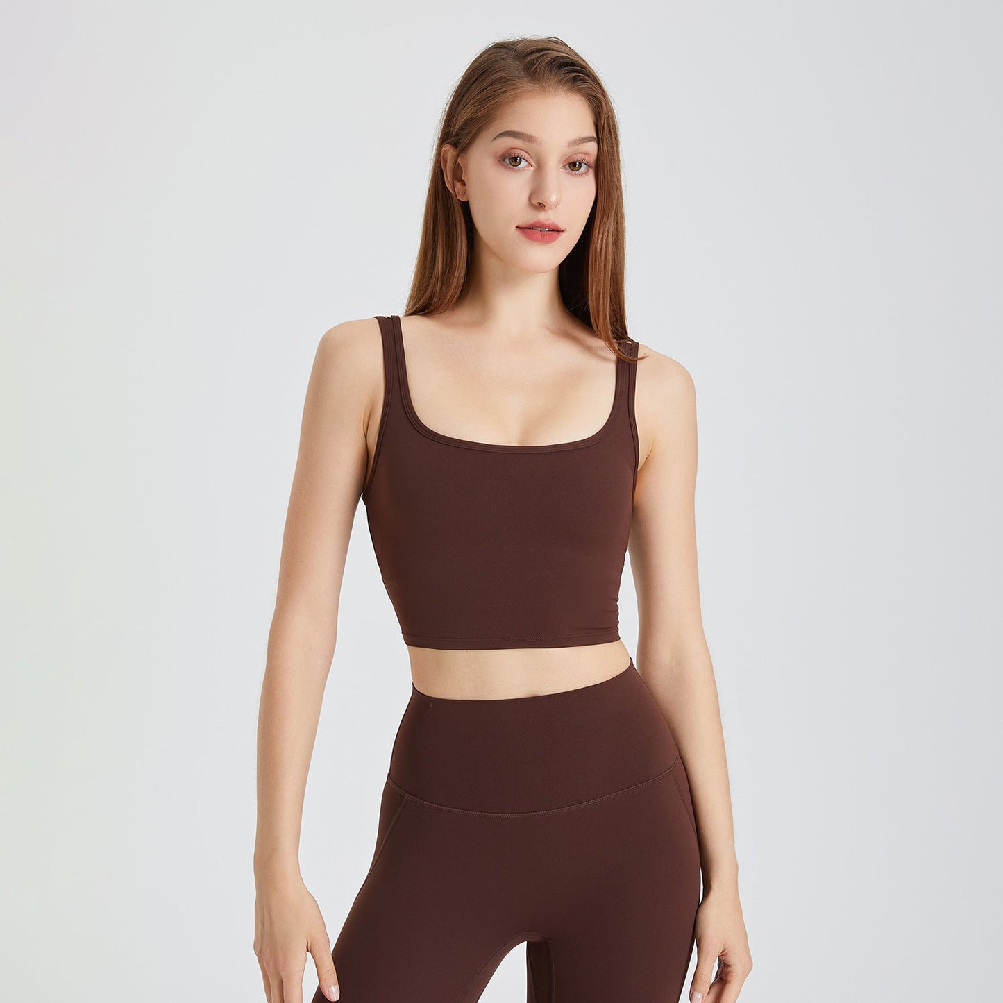 Laura – Sous-vêtements sportifs pour femmes en cuir vegan de qualité