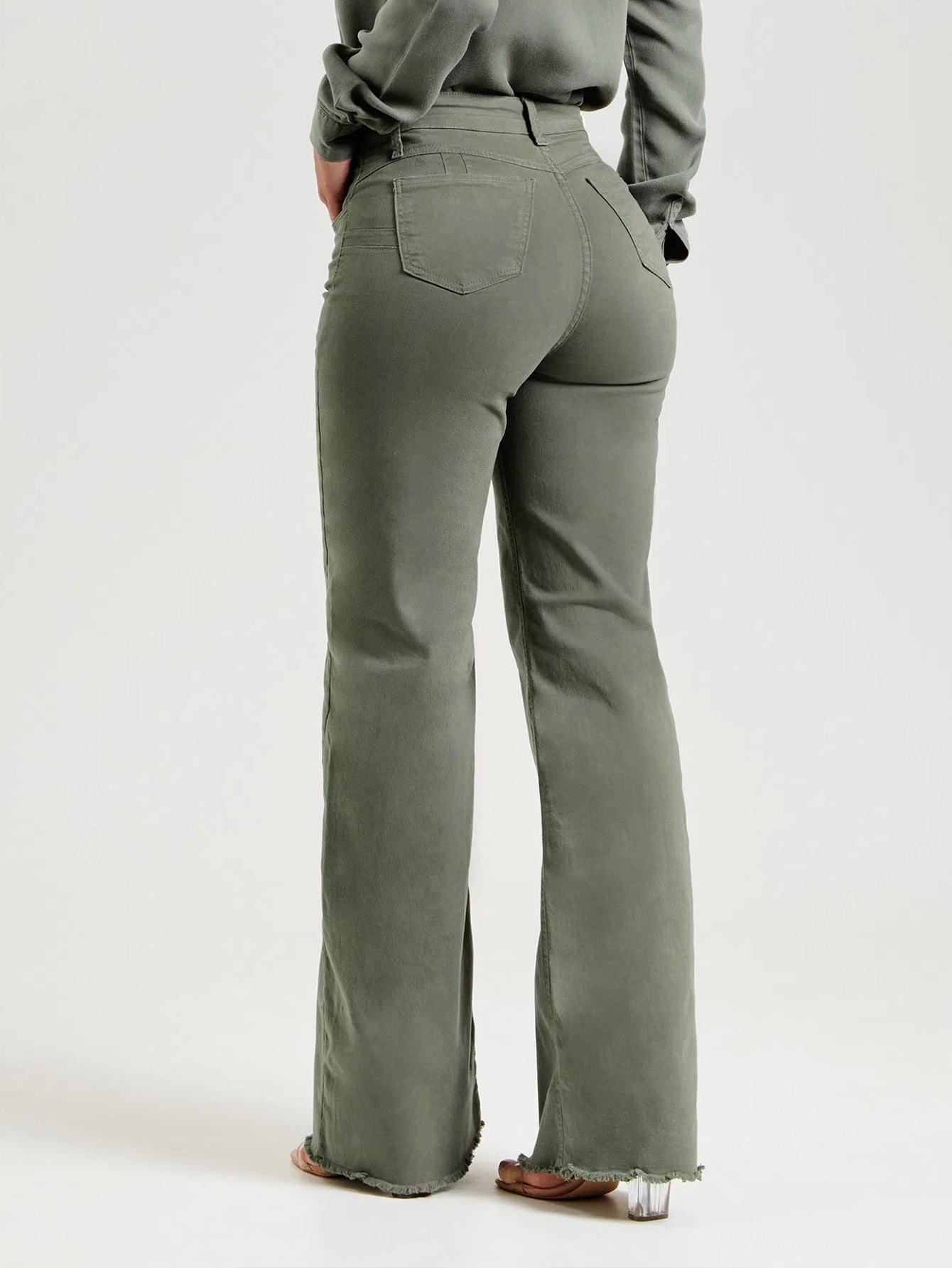 Andrea – Pantalon Évasé à Franges