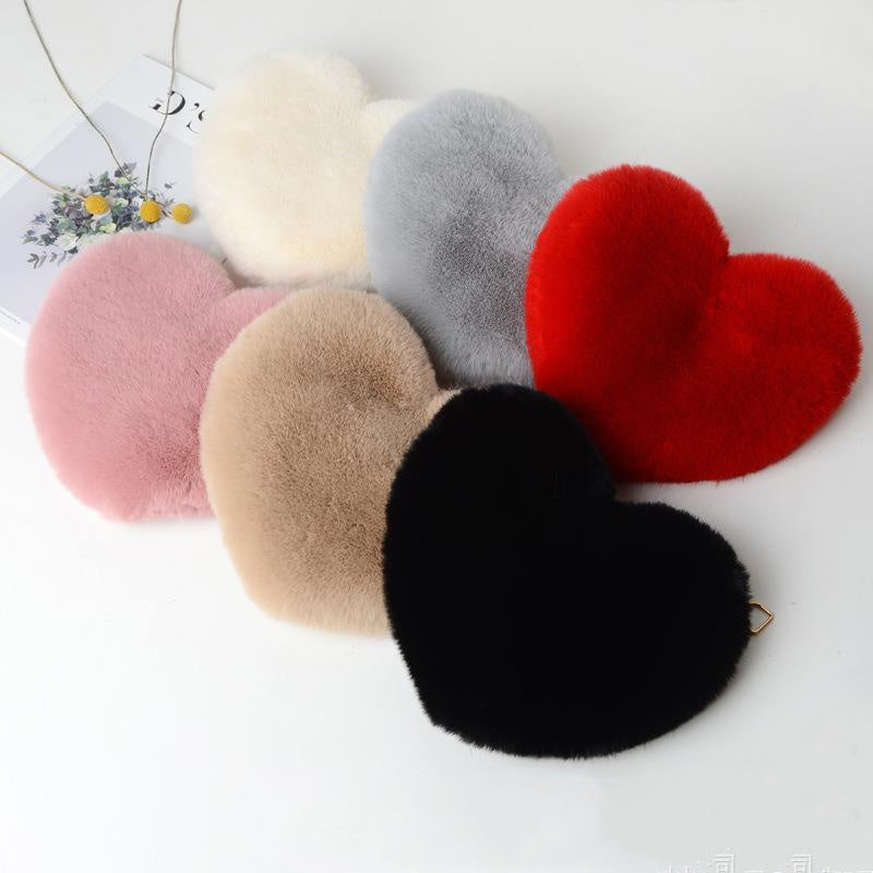 Sophia – Sac bandoulière en peluche avec chaîne pour femmes