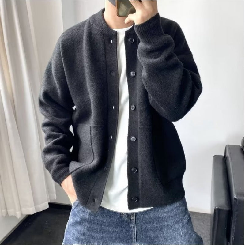 Robin – Cardigan en Laine Moderne pour Hommes avec Col Rond