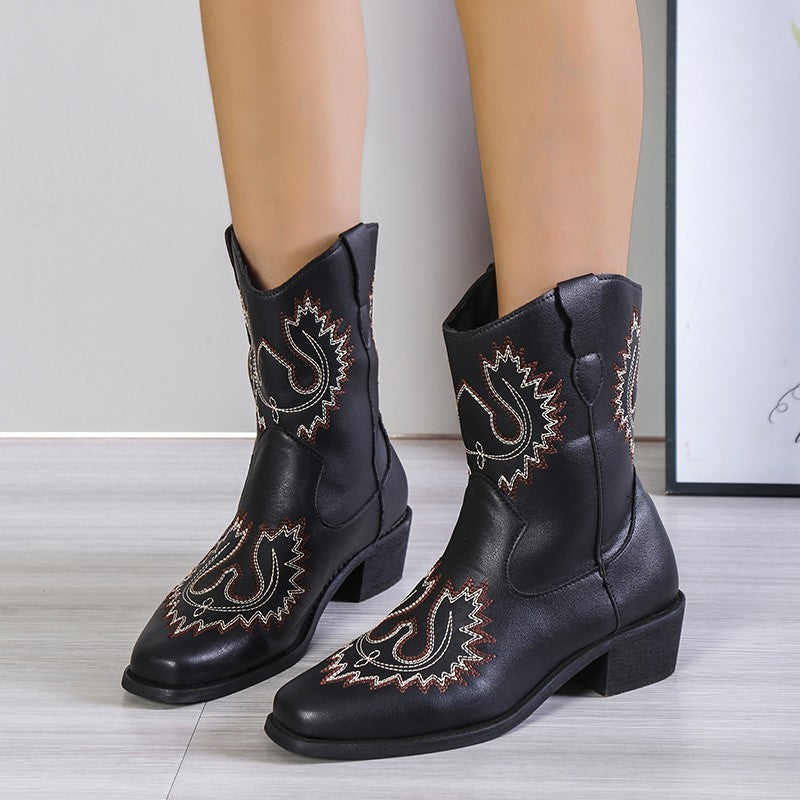 Catherine – Bottes Western Brodées avec Talon Épais