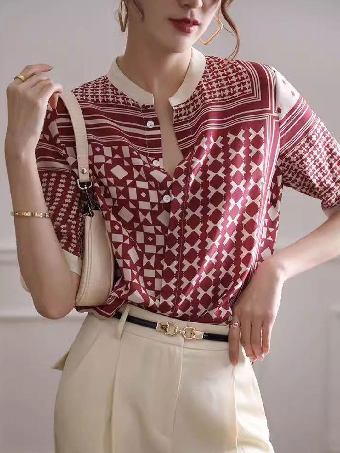 Sarah – Chemise Rayée Rétro à Carreaux
