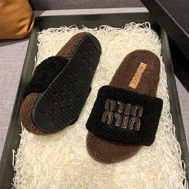 Betty – Chaussons Douillets pour Femmes en Premium Daim Vegan