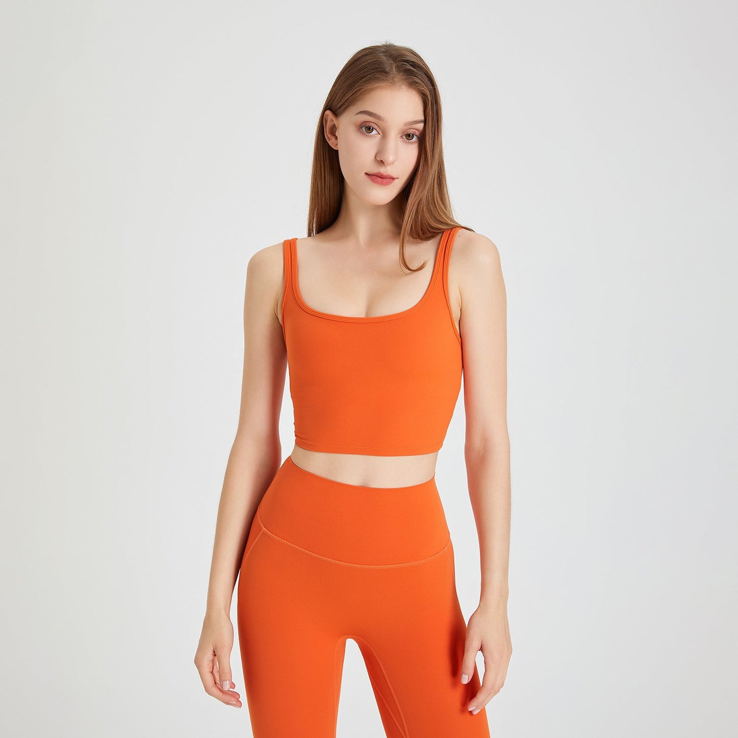 Laura – Sous-vêtements sportifs pour femmes en cuir vegan de qualité