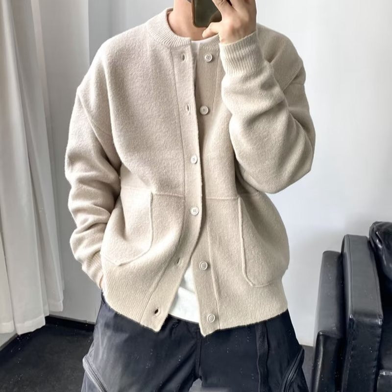 Robin – Cardigan en Laine Moderne pour Hommes avec Col Rond