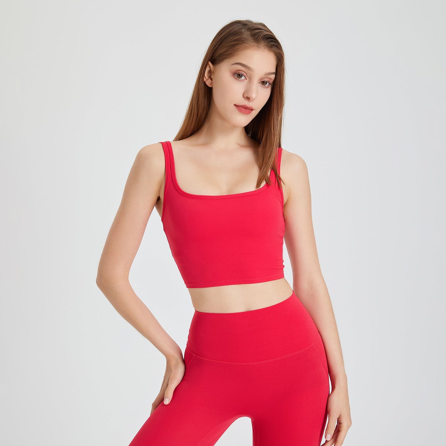 Laura – Sous-vêtements sportifs pour femmes en cuir vegan de qualité