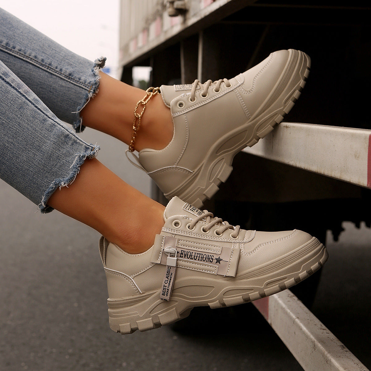 Heather – Sneaker à Lacets avec Fermeture Éclair Latérale et Semelle Épaisse