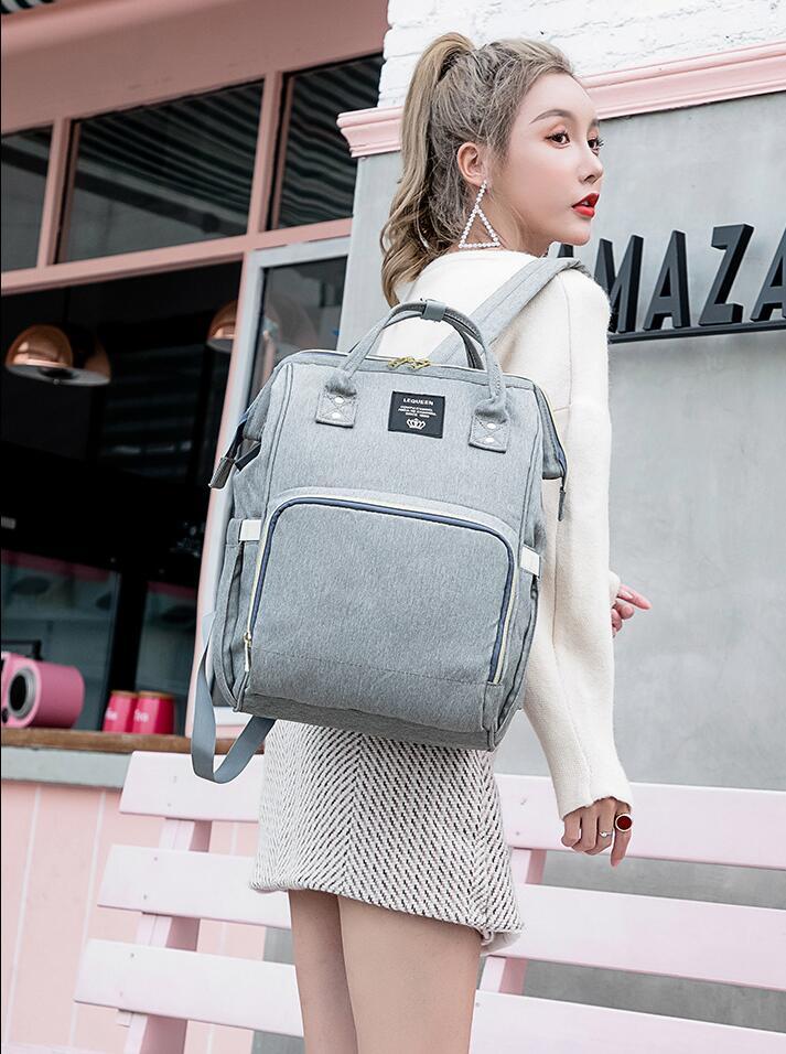 Carly – Sac à langer grande capacité pour mamans au design élégant