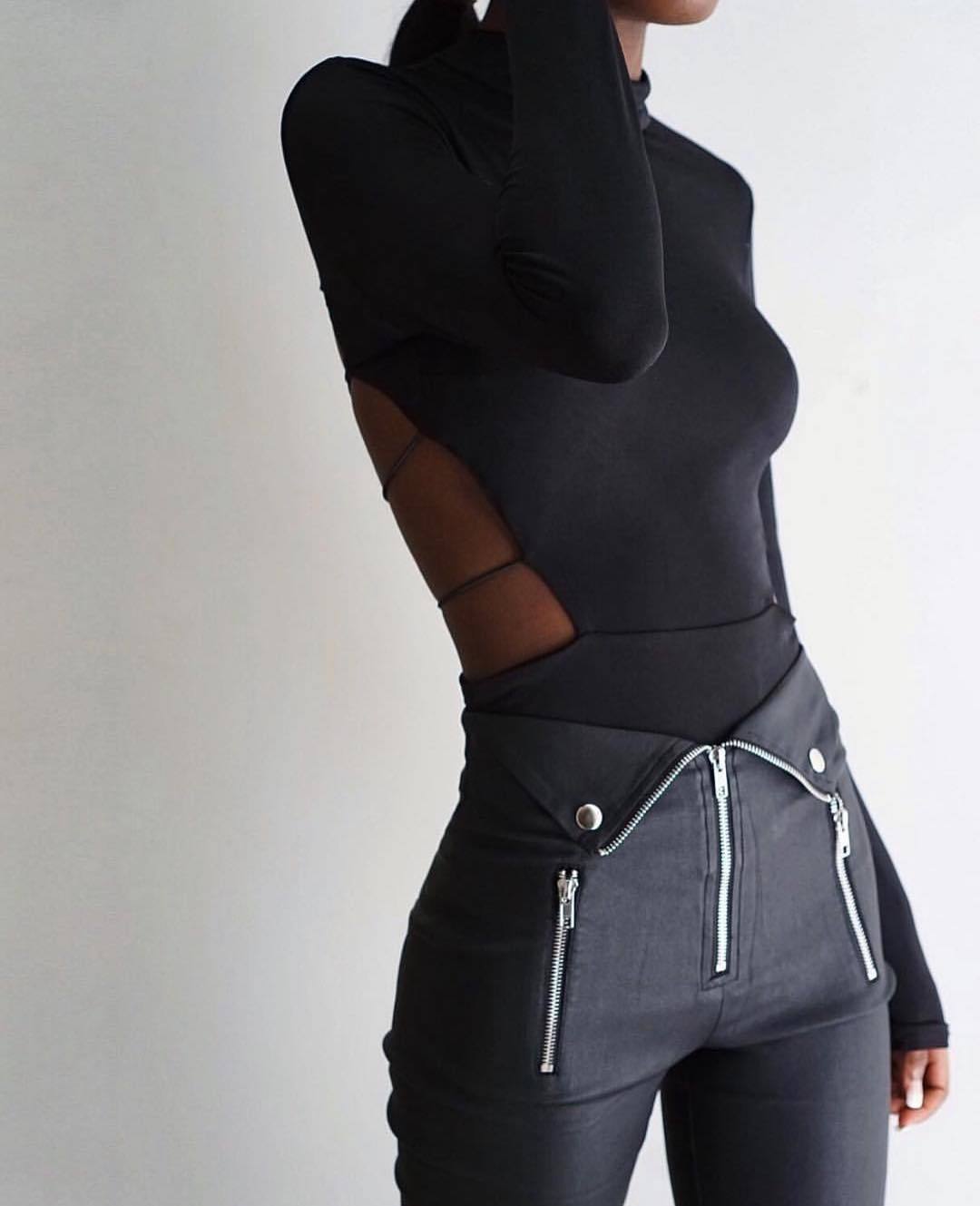 Wendy – Pantalon sombre avec fermeture éclair