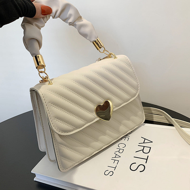 Gabrielle – Sac à bandoulière tendance avec chaîne et design métallique