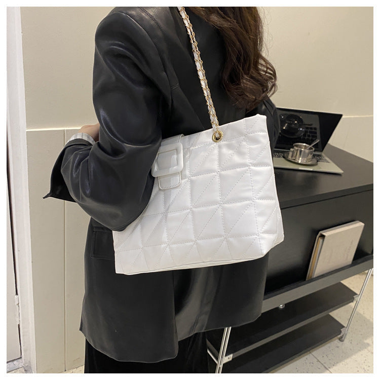 Jane – Sac à bandoulière élégant avec motif matelassé et chaîne