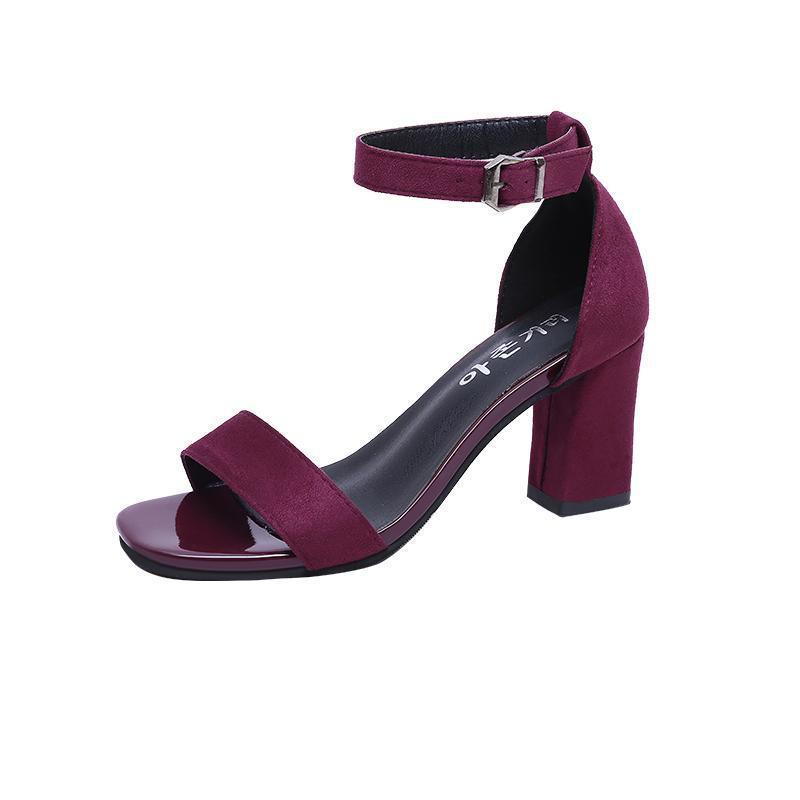Jane – Talons Hauts Romains avec Boucle