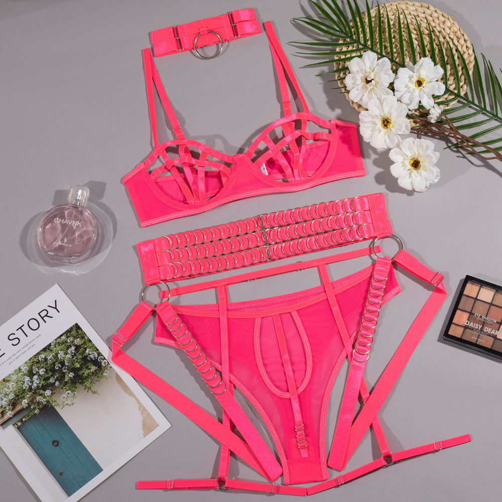 Amy – Lingerie pour Femmes avec Soutien et Laçage