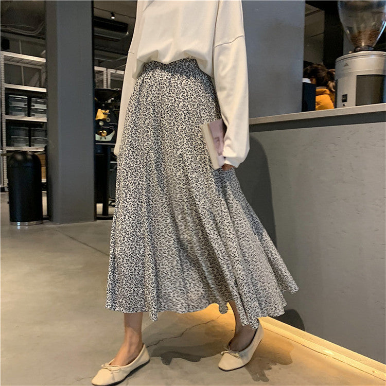 Natalie – Jupe Aérienne à Motif Floral