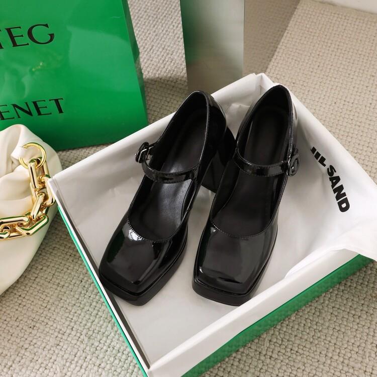 Fiona – Talons Hauts Épais Rétro Lolita en Cuir Vegan Premium