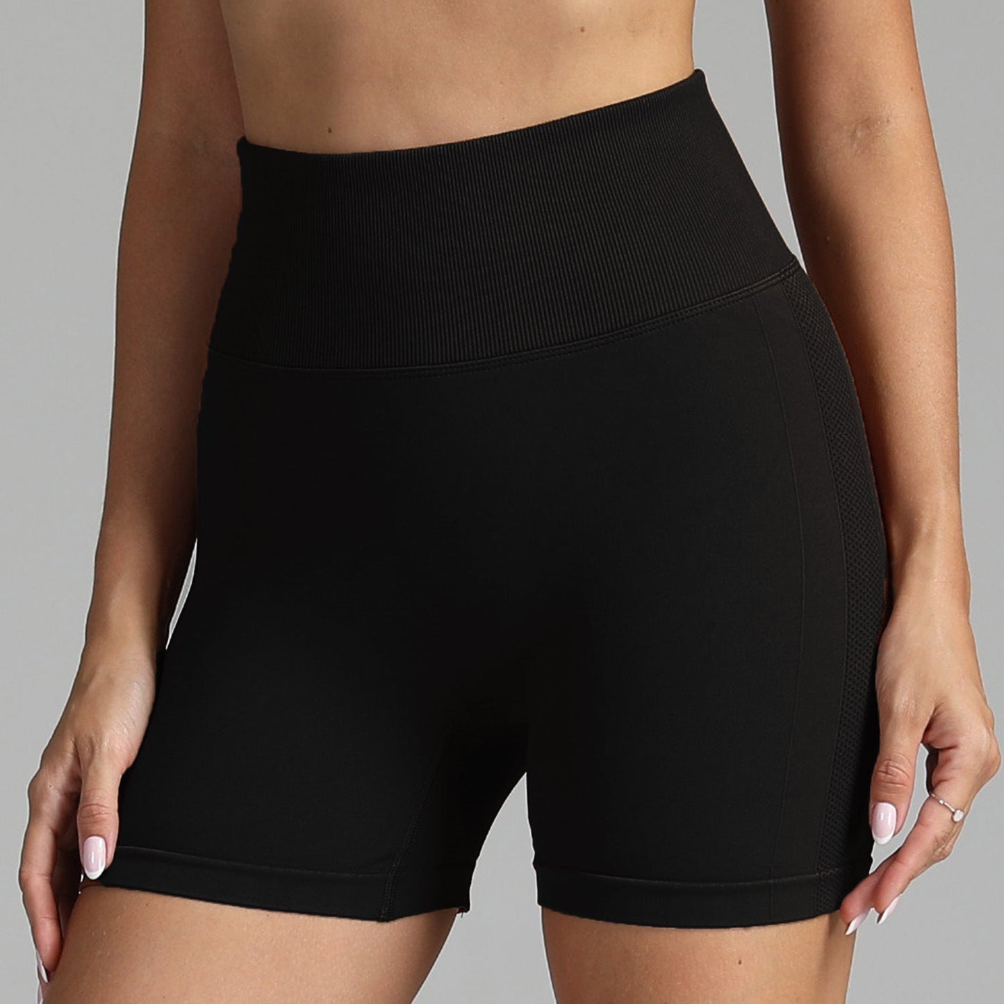 Amanda – Shorts de Yoga Sans Couture pour Femmes avec Taille Haute et Design Gainant