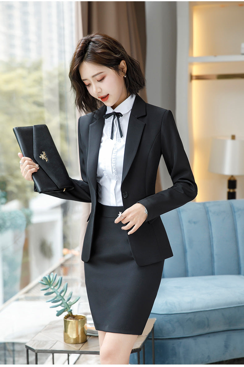 Dawn – Élégant Costume Femme d'Affaires
