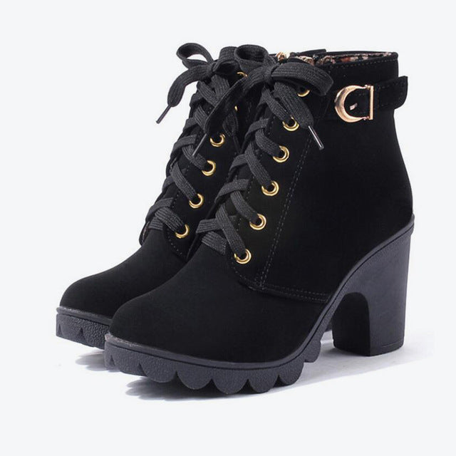 Matthew – Bottines croisées avec Martin Boots