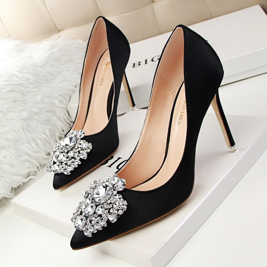 Louise – Talons hauts stilettos en cuir vegan de qualité avec bout pointu