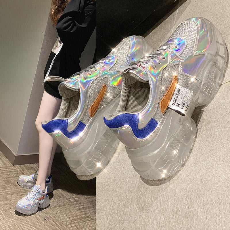 Natalie – Baskets transparentes avec plateforme et effet holographique