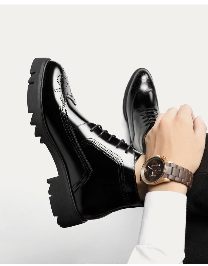 Russell – Bottes Hautes Britanniques à Semelle Épaisse en Cuir Vegan