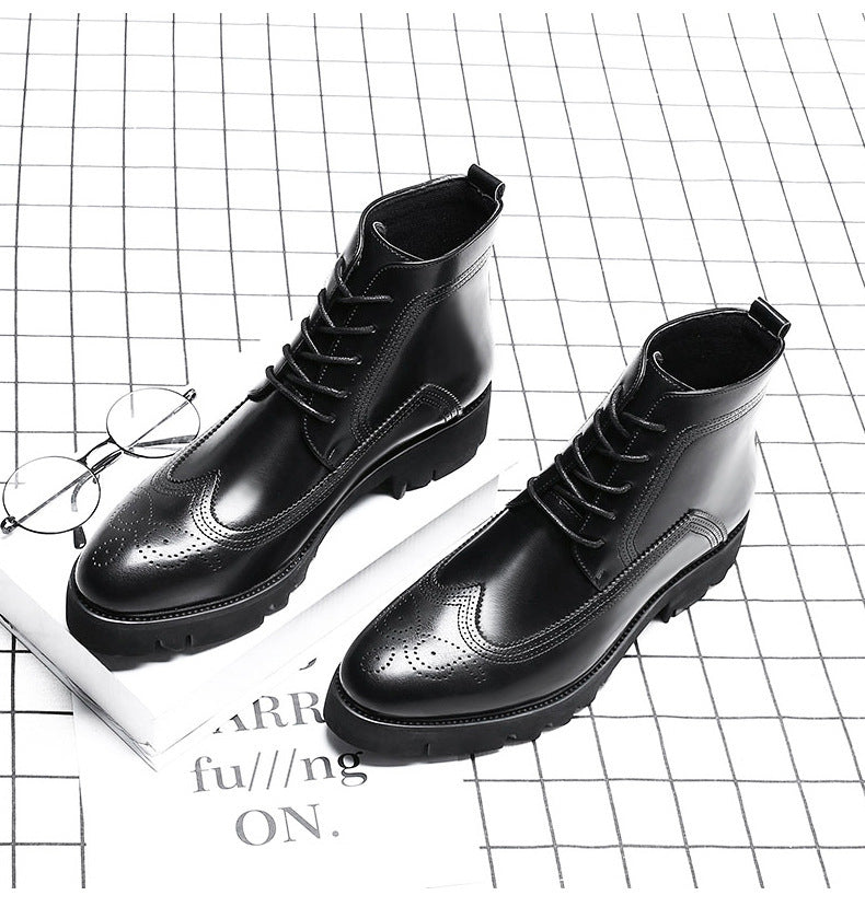 Russell – Bottes Hautes Britanniques à Semelle Épaisse en Cuir Vegan
