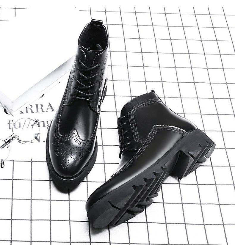 Russell – Bottes Hautes Britanniques à Semelle Épaisse en Cuir Vegan