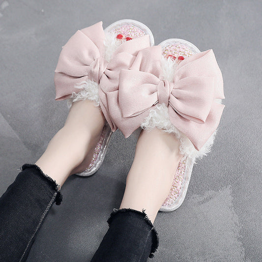 Nicole – Chaussons Douillets avec Grand Détail de Nœud