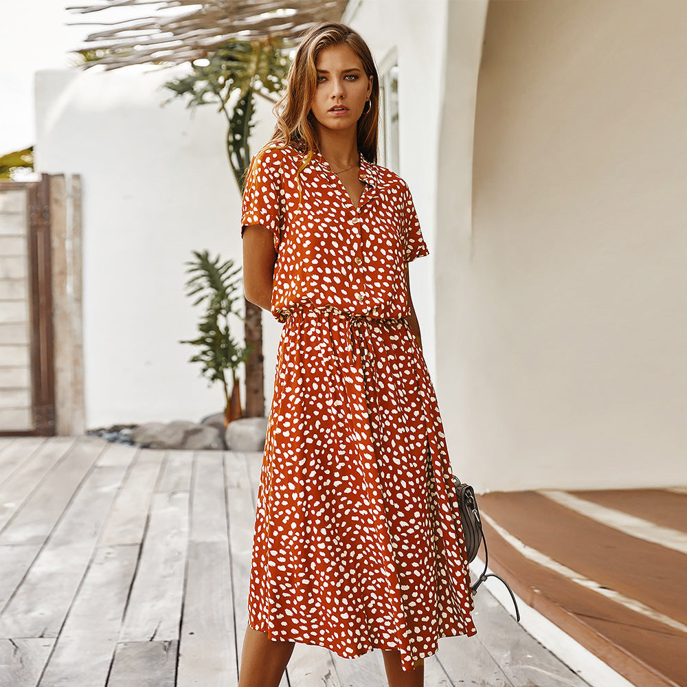 Rose – Robe Courte à Motif à Pois et Col