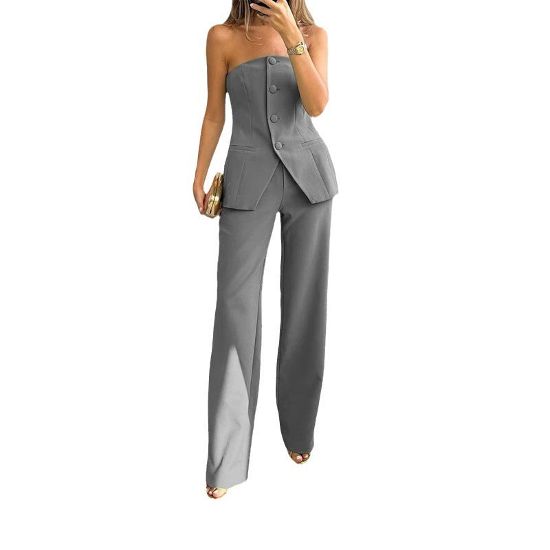 Sarah – Élégant Costume Femme avec Boutons