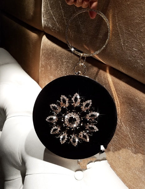 Mandy – Petite pochette ronde de soirée en velours avec anneau diamant