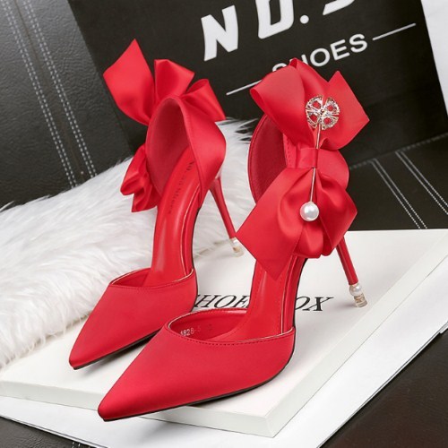 Victoria – Talons Hauts Pointus