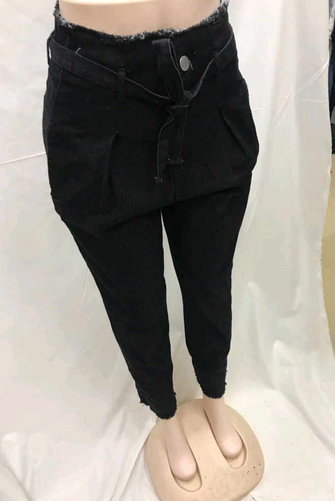 Marie – Jean Taille Haute avec Design Séduisant
