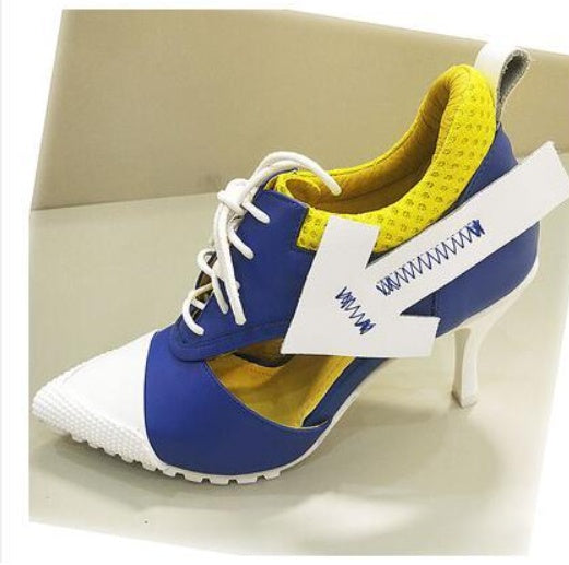 Laura – Chaussures à lacets blanches avec talons hauts sportifs