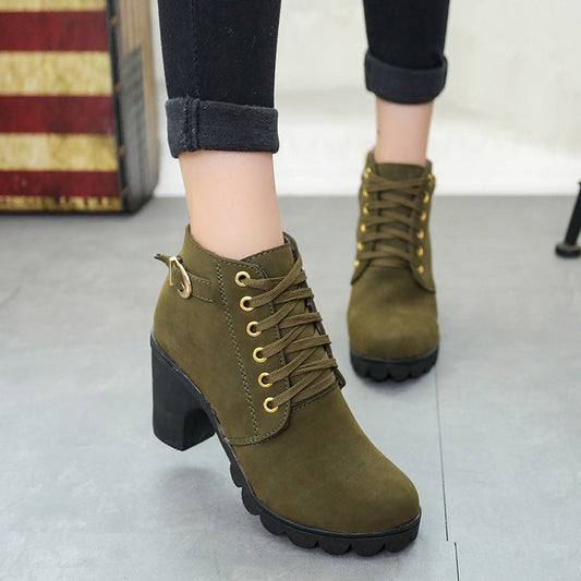 Heather – Bottines à Talons Bloc avec Boucle