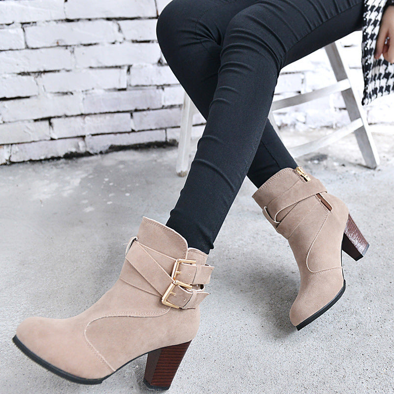 Amy – Chaussures à Talons Hauts Chaudes pour Femmes avec Bottines