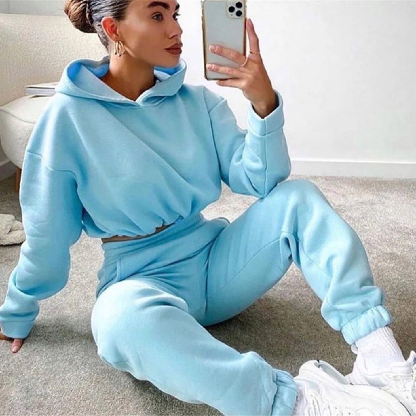 Holly – Ensemble de jogging deux pièces avec hoodie sexy et manches longues