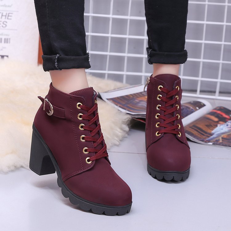 Matthew – Bottines croisées avec Martin Boots